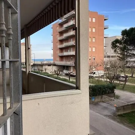 Un Tuffo Nel Blu * Lido Di Savio