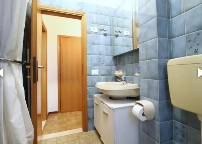 Daire Un Tuffo Nel Blu